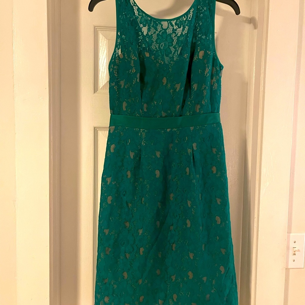 Lace green BCBGMaxazria - size 4